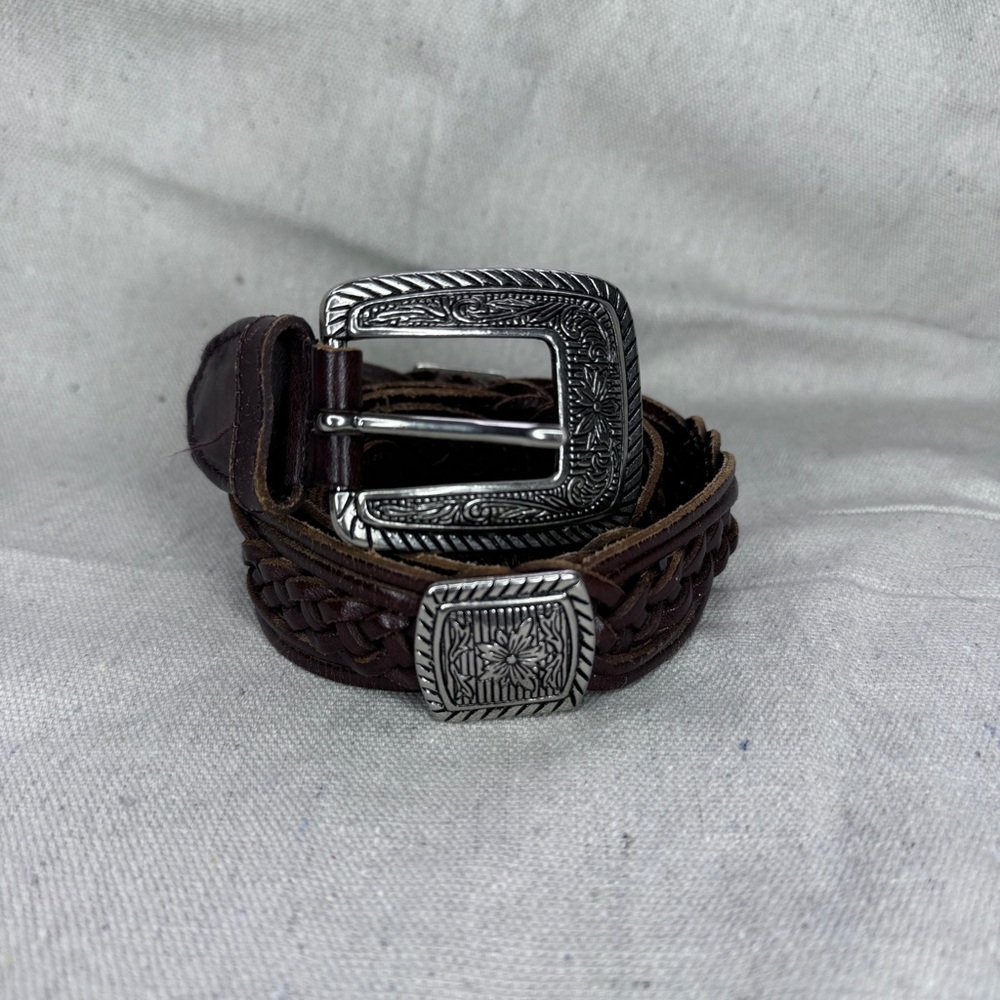 Vintage Concho Western Women’s Brown Braided Leather Silver Buckle Belt Sz M/L